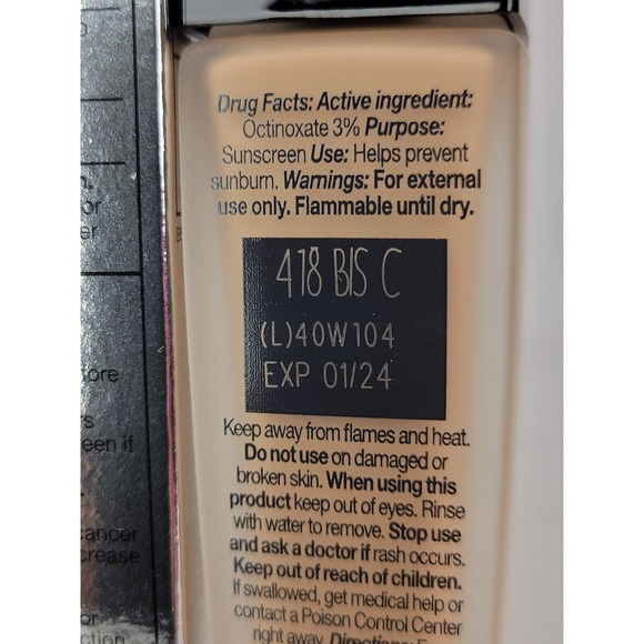 Lancome Teint Idole Ultra Wear Foundation 1.0 oz Shade 418 SPF15 Expired - Picture 5 of 6